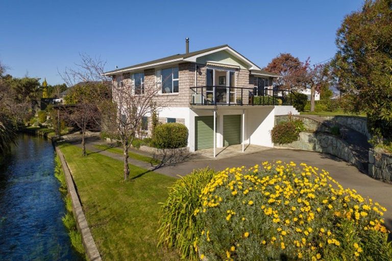 Photo of property in 12 Colemans Road, Springlands, Blenheim, 7201