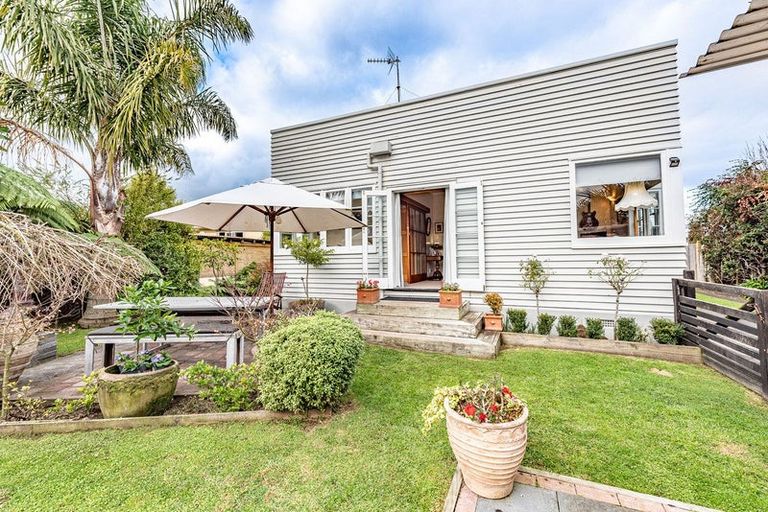Photo of property in 11 Nixon Street, Whanganui East, Whanganui, 4500