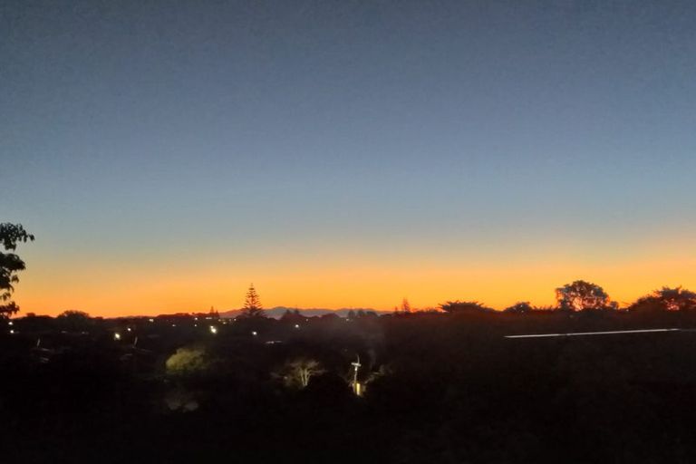 Photo of property in 84 Raumati Road, Raumati Beach, Paraparaumu, 5032