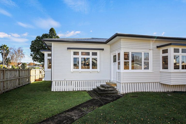 Photo of property in 77 Te Aroha Street, Hamilton East, Hamilton, 3216