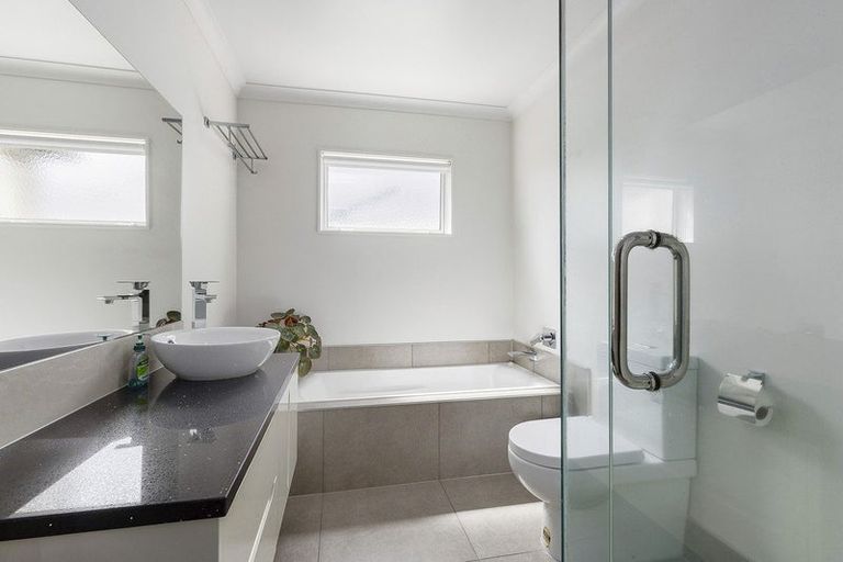 Photo of property in 8 Polestar Lane, Whitby, Porirua, 5024