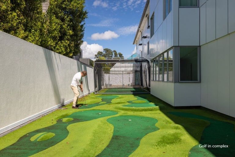 Photo of property in 201/136 Marine Parade, Mount Maunganui, 3116