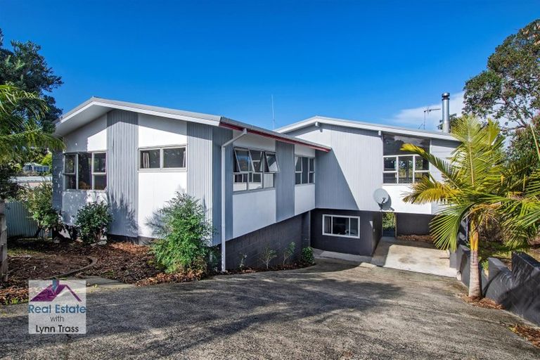 Photo of property in 2 Bellbird Avenue, Onerahi, Whangarei, 0110