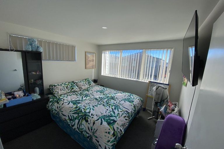 Photo of property in 182 Walters Road, Takanini, 2110