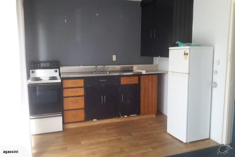 Photo of property in 2/481 Barbadoes Street, Edgeware, Christchurch, 8013