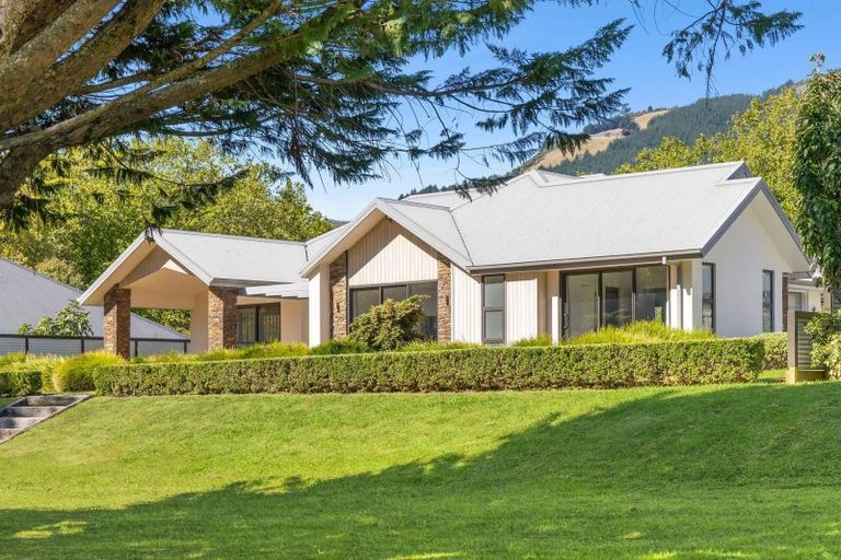 Photo of property in 5 Greenfield Lane, Stoke, Nelson, 7011