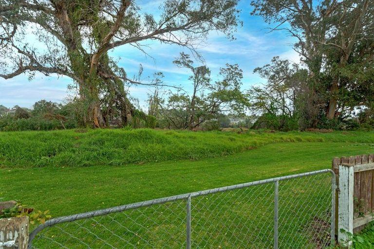 Photo of property in 12 Atkinson Street, Mangapapa, Gisborne, 4010