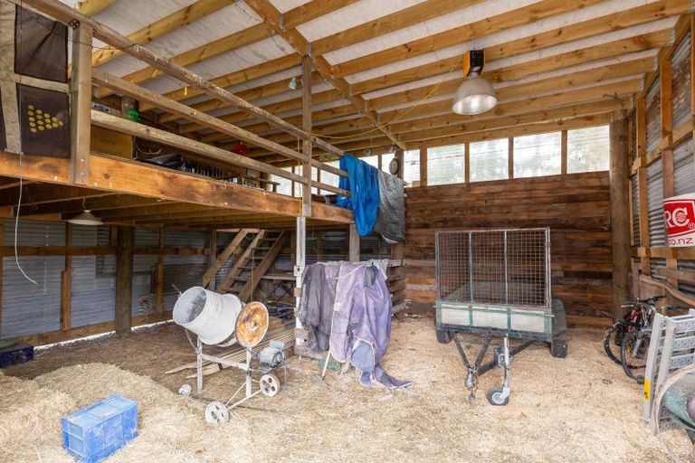 Photo of property in 693 Kahutara Road, Kahutara, Featherston, 5771