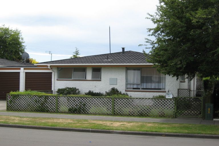 Photo of property in 2/1 Takapu Place, Bromley, Christchurch, 8062