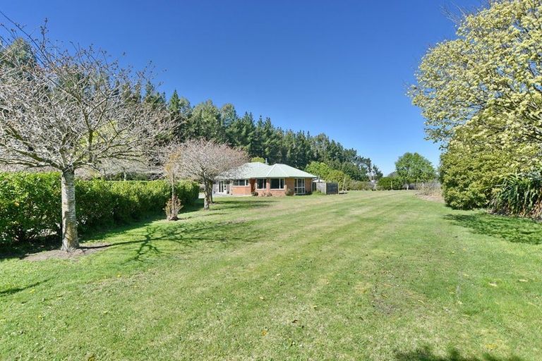 Photo of property in 606 Pesters Road, West Eyreton, Rangiora, 7475