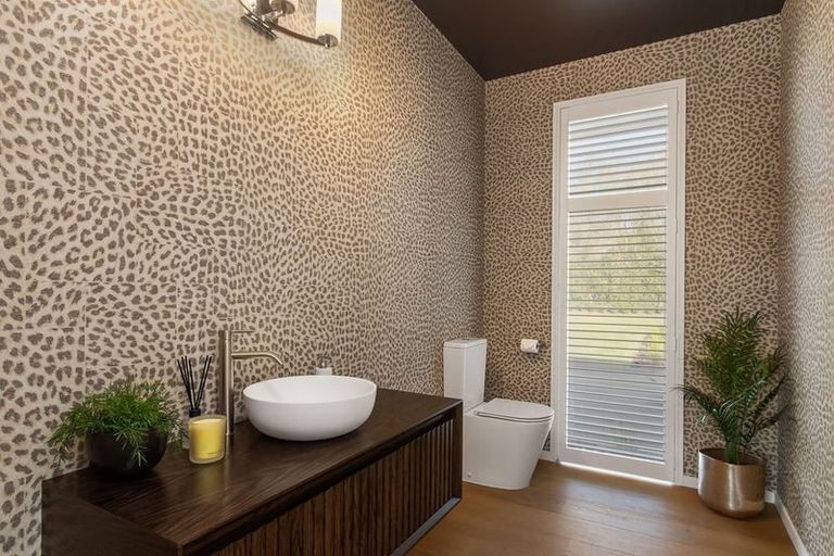 Photo of property in 21 Classiebawn Lane, Prebbleton, 7676