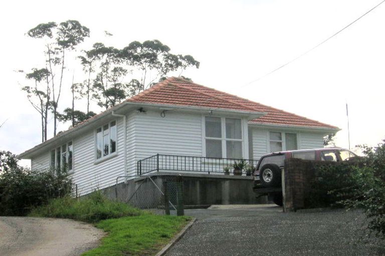 Photo of property in 52b Don Buck Road, Massey, Auckland, 0614