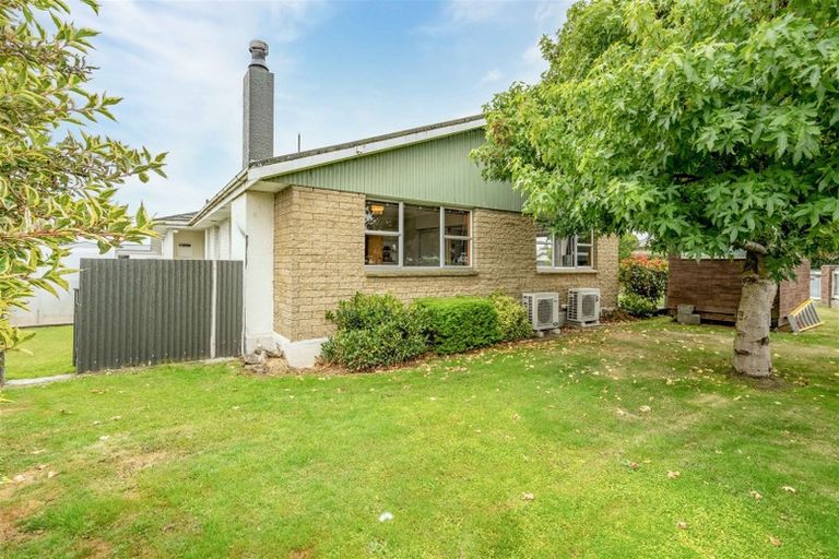 Photo of property in 3 Willis Street, Grasmere, Invercargill, 9810