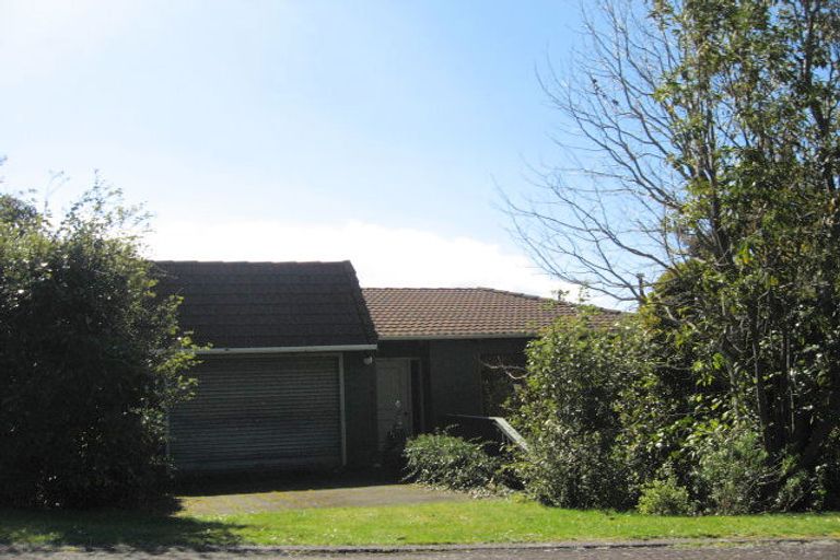 Photo of property in 25 Waiparemo Crescent, Pukawa Bay, Turangi, 3381