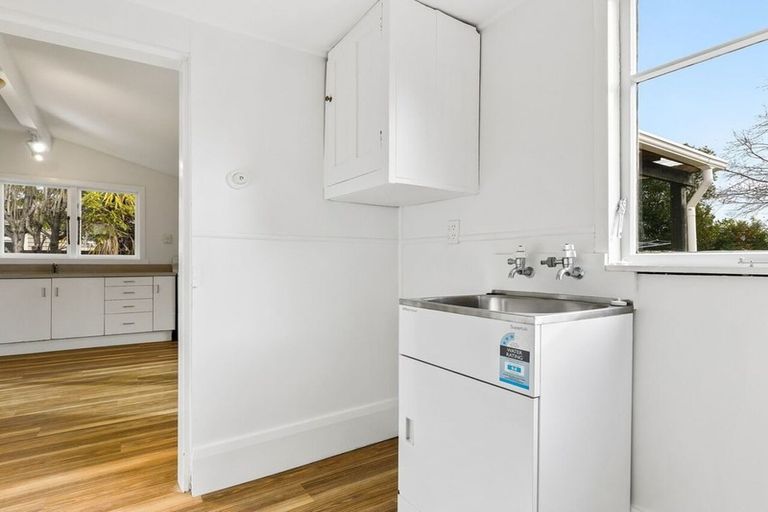 Photo of property in 31 Carrick Street, Mairehau, Christchurch, 8013