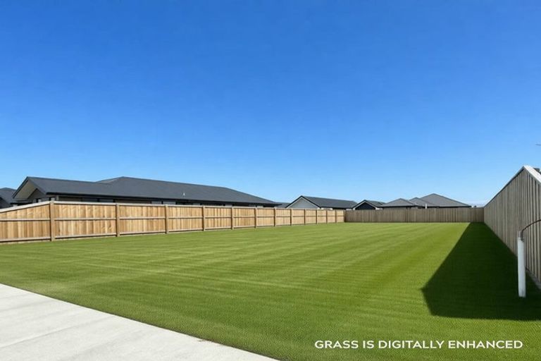 Photo of property in 9 Weaver Street, Woodend, 7691