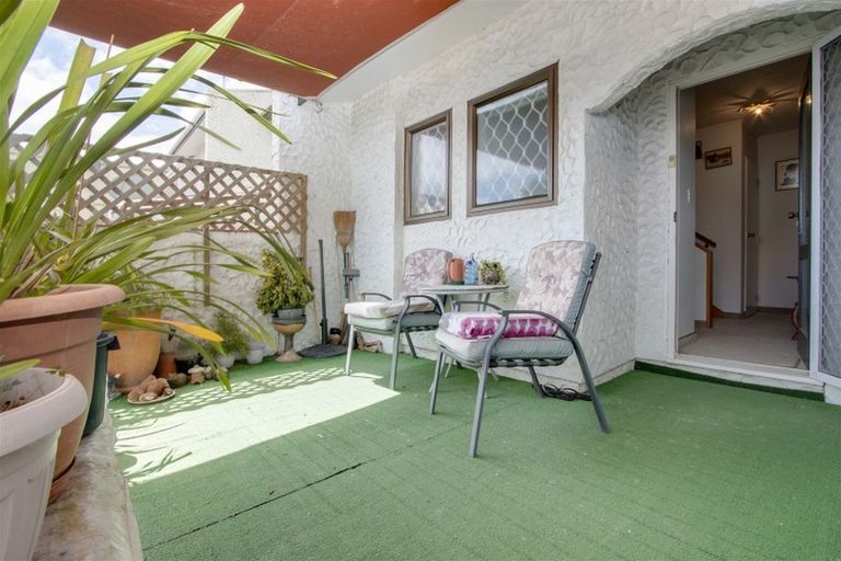 Photo of property in 459 Marine Parade, Napier South, Napier, 4110