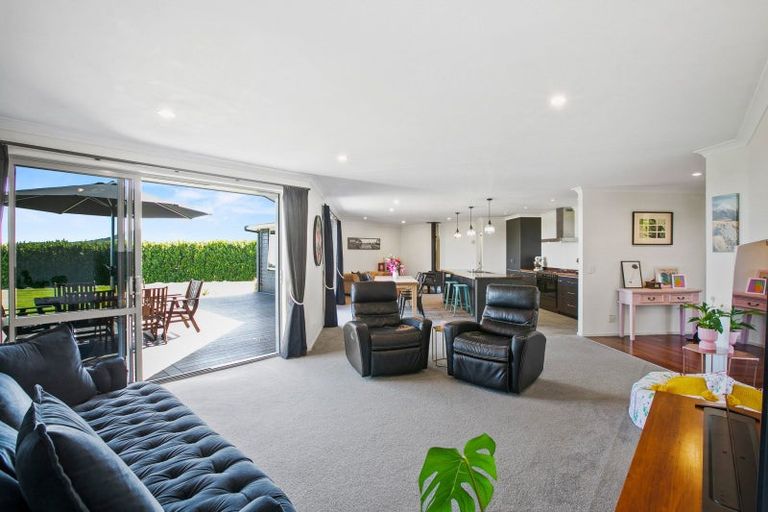 Photo of property in 169 Upper Pitone Road, Pitone, New Plymouth, 4374