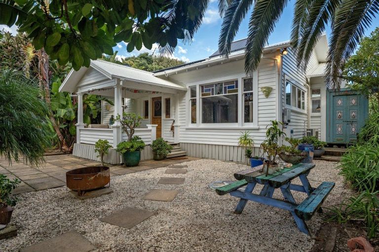 Photo of property in 7 Mason Place, Ohope, 3121