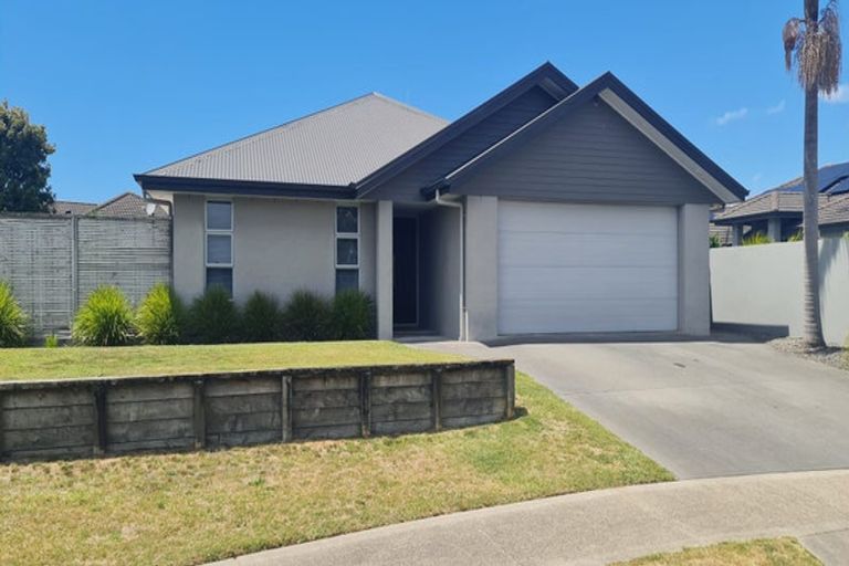 Photo of property in 3 Portofina Court, Papamoa Beach, Papamoa, 3118