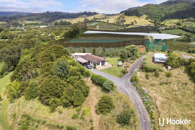 Photo of property in 787 State Highway 2, Tanners Point, Katikati, 3170