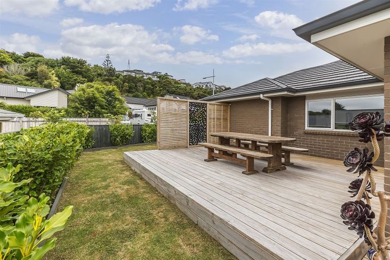 Photo of property in 20 Leadline Place, Whitby, Porirua, 5024