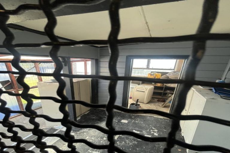 Photo of property in 11 Endcliffe Road, Kaiti, Gisborne, 4010