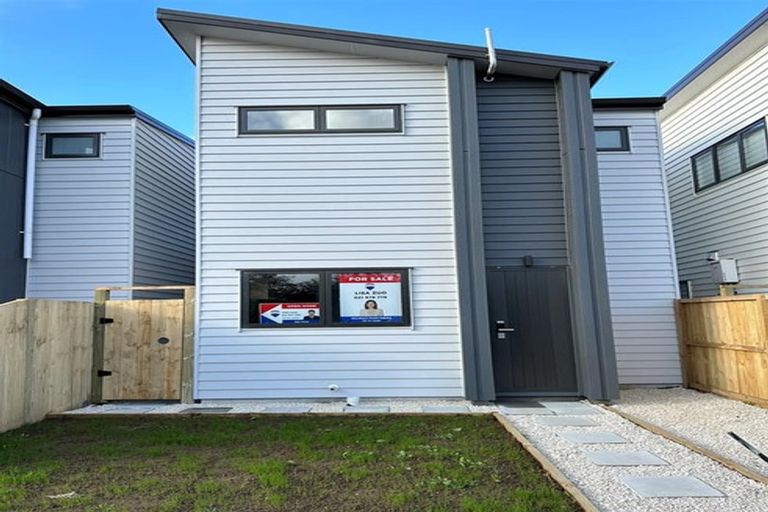 Photo of property in 103b Grove Road, Papakura, 2110