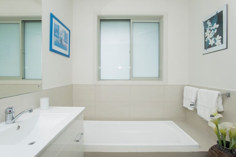 Photo of property in 52 Hamilton Drive, Wainui, Gisborne, 4010