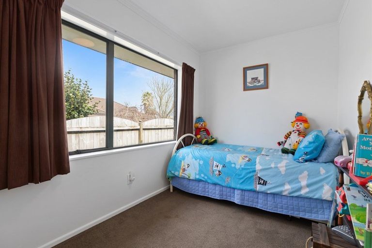 Photo of property in 27 Halcione Close, Flagstaff, Hamilton, 3210