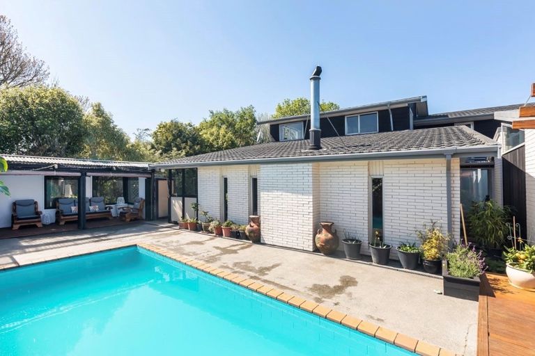 Photo of property in 50 Vagues Road, Northcote, Christchurch, 8052