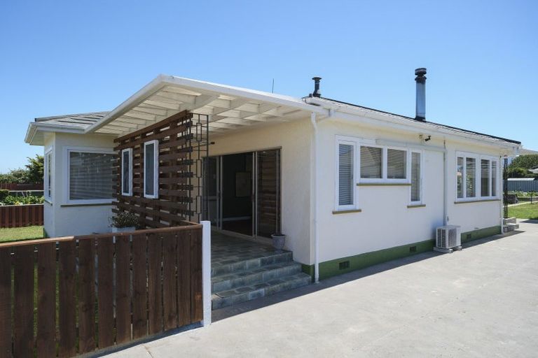 Photo of property in 23 Waterloo Street, Dannevirke, 4930