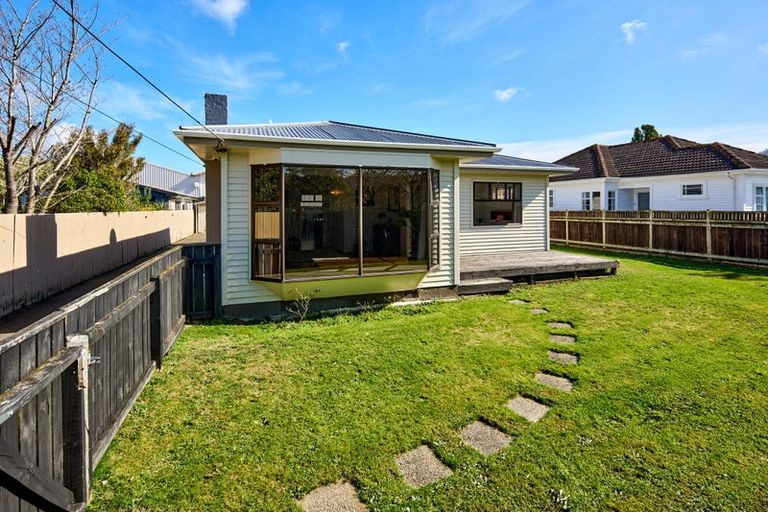 Photo of property in 39 Whakatiki Street, Trentham, Upper Hutt, 5018