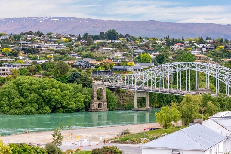 Photo of property in 18 Rivers Street, Alexandra, 9320