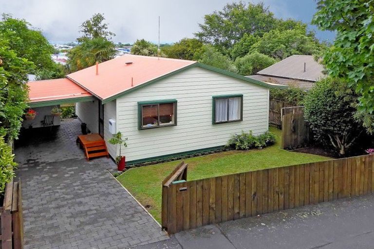 Photo of property in 30b Marama Street, Frankton, Hamilton, 3204