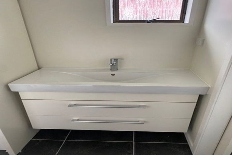 Photo of property in 93 Tremaine Avenue, Westbrook, Palmerston North, 4412