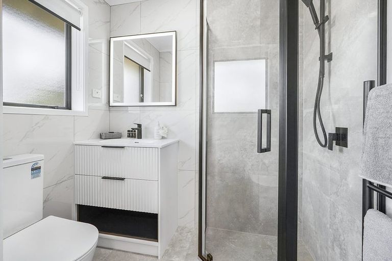 Photo of property in 16 Aria Court, Fairview Downs, Hamilton, 3214