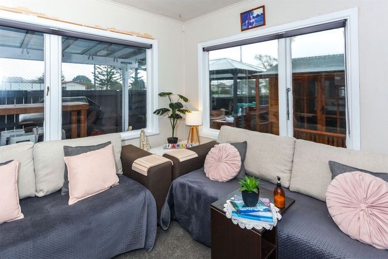 Photo of property in 129a Aickin Road, Whangamata, 3620