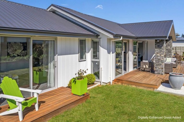 Photo of property in 20 Taonui Street, Waitarere Beach, Levin, 5510