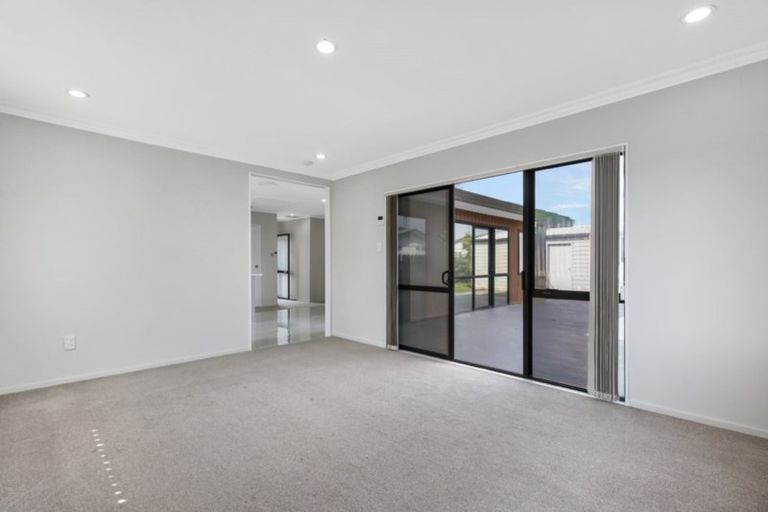 Photo of property in 2/18 Maunu Road, Papatoetoe, Auckland, 2025