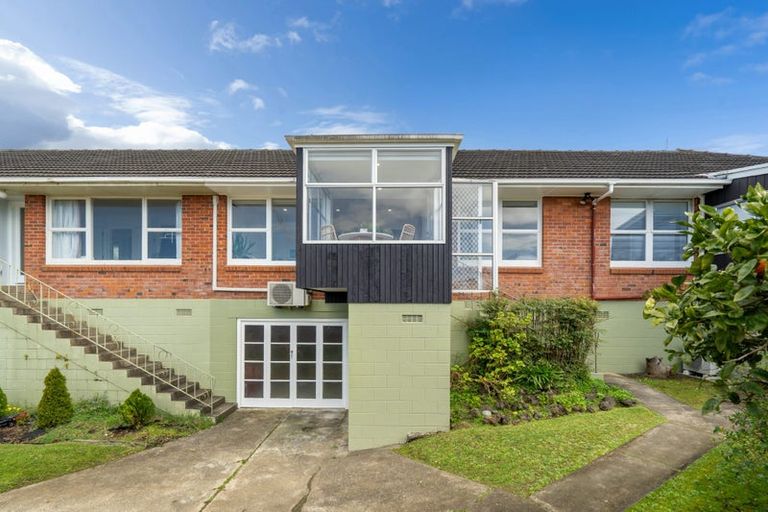Photo of property in 3/7 Hastings Road, Mairangi Bay, Auckland, 0630