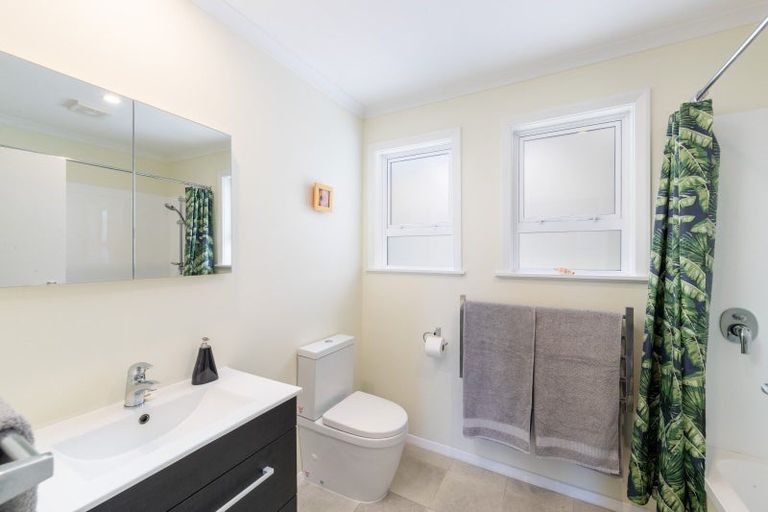 Photo of property in 16 Moonshine Road, Trentham, Upper Hutt, 5018