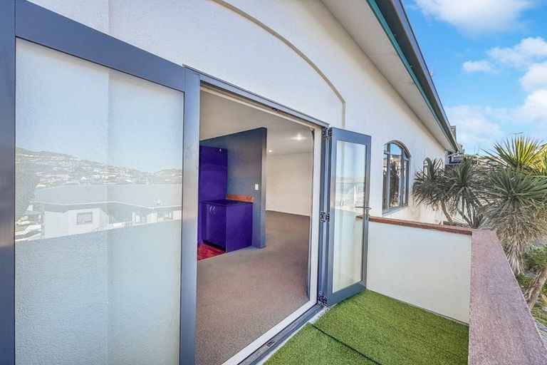 Photo of property in 57a Sheridan Terrace, Johnsonville, Wellington, 6037