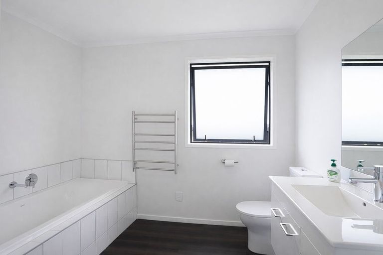 Photo of property in 6 Pourewa Street, Te Kauwhata, 3710