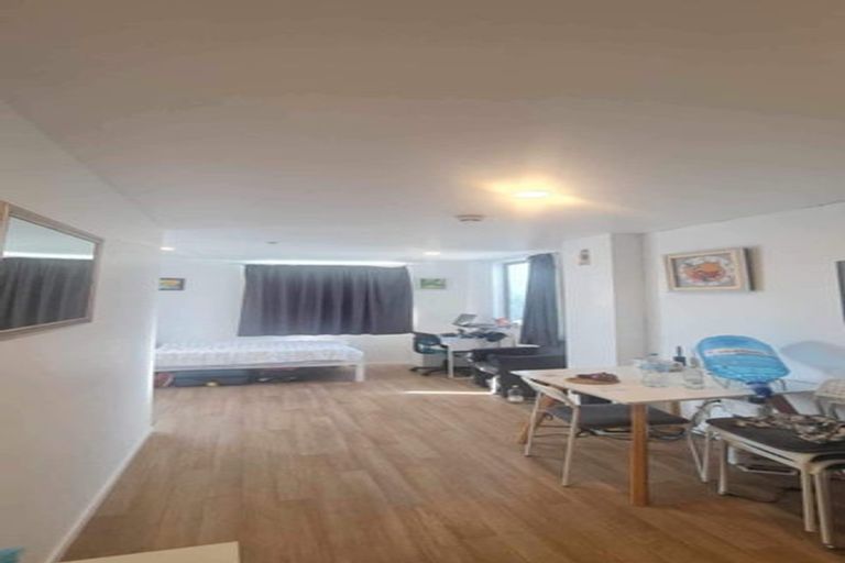 Photo of property in Q-city Apartments, 6a/15 City Road, Auckland Central, Auckland, 1010