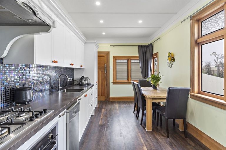 Photo of property in 12 Albert Street, Masterton, 5810