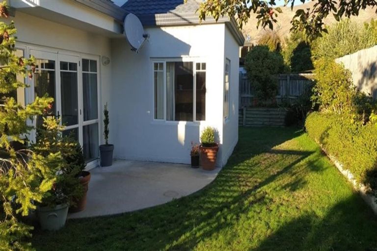Photo of property in 2/23-31 Tenby Street, Wanaka, 9305