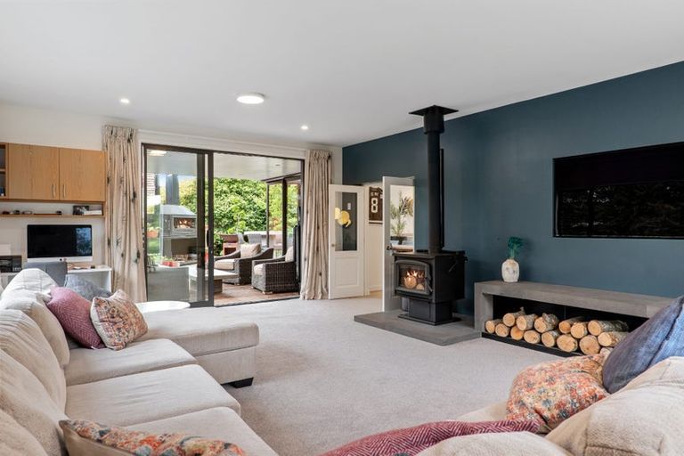 Photo of property in 66 Straven Road, Fendalton, Christchurch, 8014