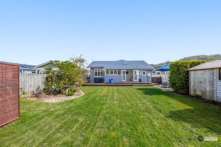 Photo of property in 4 West Grove, Alicetown, Lower Hutt, 5010