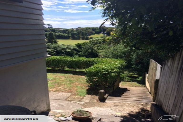 Photo of property in 211 Carrington Street, Vogeltown, New Plymouth, 4310